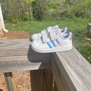 Infant/Toddler Adidas Grand Court white holographic size 7